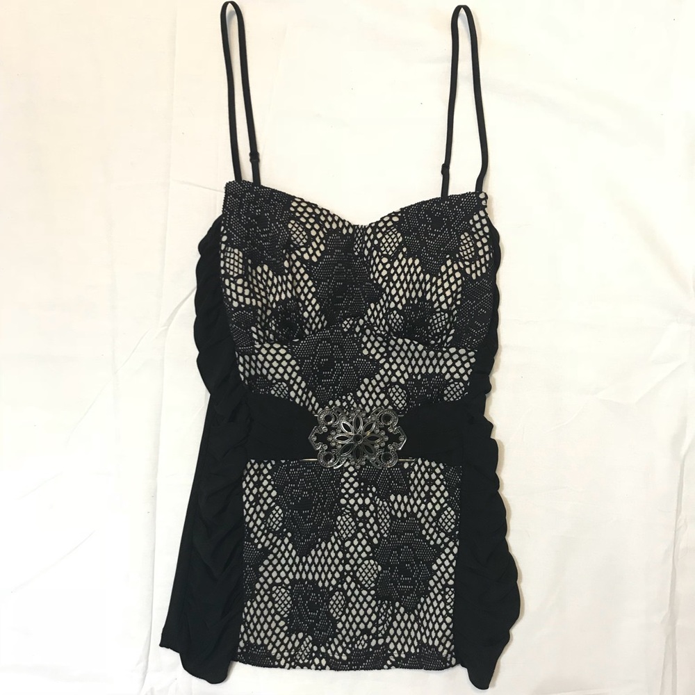 Juniors Black Top
